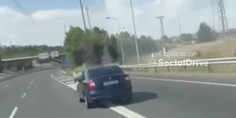 Se hace viral conduciendo temerariamente por Toledo, al cambiar continuamente de carril impidiendo adelantar