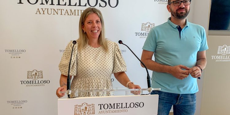 30 y 14 mil personas han pasado por la Plaza de España y el Estadio Municipal en los conciertos de Feria y Fiestas 2022