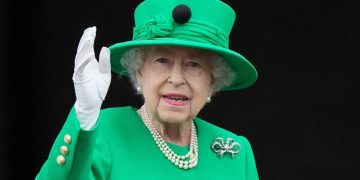 Muere la reina Isabel II de Inglaterra a los 96 años tras 7 décadas en el trono