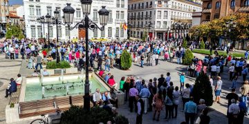 La Plataforma Pro Servicios de la Comarca exige «pasar de las palabras a los hechos» en la Concentración por la Sanidad