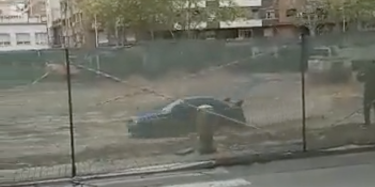 VÍDEO: Pillan a un trabajador haciendo trompos en una obra municipal de Puertollano y se hace viral