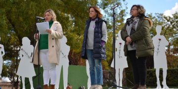 Tomelloso conmemora con alumnos de secundaria el «Día Internacional contra la Violencia hacia las Mujeres»