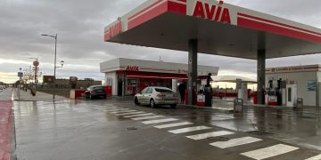 Un vehículo atropella a dos viandantes en la Avenida Juan Carlos I de Tomelloso