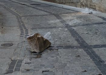 Cae un gran trozo de cornisa de la Catedral Primada de Toledo