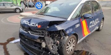 Se hace viral una persecución por las calles de Talavera de la Reina que termina en impacto contra un coche patrulla