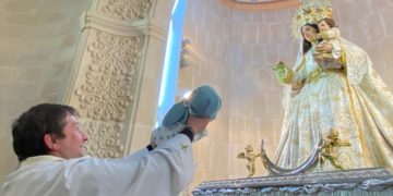 El Santuario de Pinilla celebra una multitudinaria presentación de niños de Tomelloso a la Virgen de las Viñas