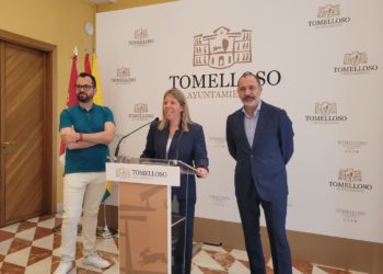 La Húngara actuará este verano en la Plaza de Toros de Tomelloso, además de Gabinete Caligari, La Unión y musicales