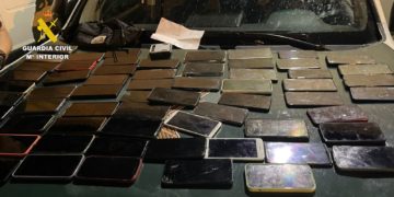 La Guardia Civil detiene a cinco personas por robar más de 150 móviles en el Viña Rock de Villarrobledo