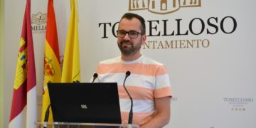 Raúl Zatón: «La programación de Feria y Fiestas 2023 está cerrada menos los conciertos, para los que quedan 300.000 euros»