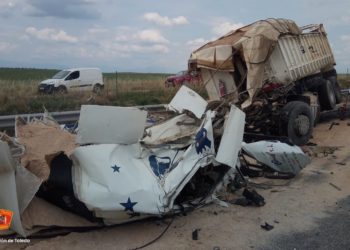 Muere un hombre de 72 años tras la colisión de su camión con otro vehículo pesado en la autovía A-5 de Toledo