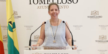 El PSOE de Tomelloso propone la supresión de la tasa de la piscina municipal de verano por el estado del césped