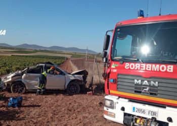 Muere un joven de 29 años y otras tres personas resultan heridas tras salirse de la vía con su vehículo por la carretera N-430 de La Solana