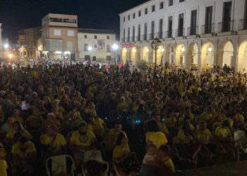 Así vivió Yepes su victoria de anoche en el nuevo «Grand Prix» de TVE, con una Plaza Mayor a reventar de público