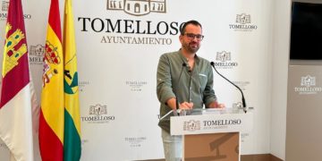 Raúl Zatón: «Más del 75% de la Feria y Fiestas se quedó organizada, dejando 300.000 euros para contratar conciertos»