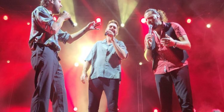 El regreso a los escenarios de Fondo Flamenco emociona a 4.000 personas en su concierto de la Feria y Fiestas de Tomelloso