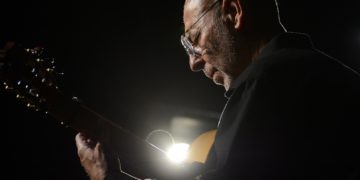 El guitarrista Óscar Herrero será reconocido como «Tomellosero Ausente» durante la Feria y Fiestas de Tomelloso 2023