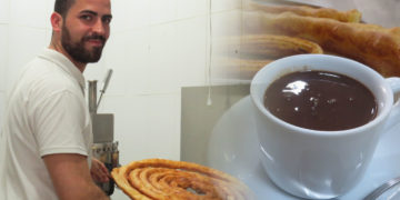 Manuel Molina nos abre las puertas de su churrería de Tomelloso en el Día Mundial del Chocolate, cuyo secreto es «hacerlo natural y a mano»