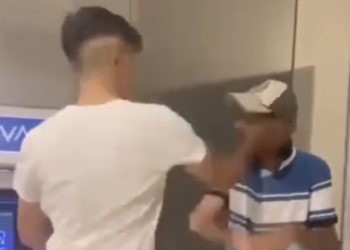 VÍDEO | Detienen a un menor e investigan a otro tras grabarse agrediendo a una persona sin hogar en Alcázar de San Juan