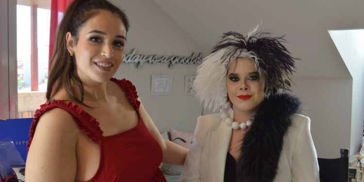 La maquilladora tomellosera Sandra Tarantino nos enseña a caracterizarnos de Cruella de Vil para triunfar este Halloween