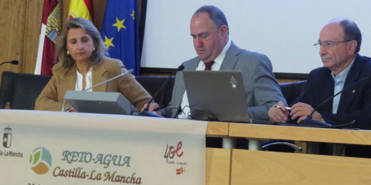 «RETOagua_CLM» presenta la herramienta para «la toma de decisiones de los agricultores» en el IVICAM de Tomelloso