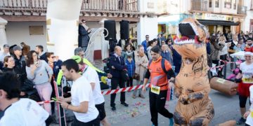 El Ayuntamiento de Tomelloso y «Pieles Run» aseguran la celebración de una nueva edición de la San Silvestre tomellosera