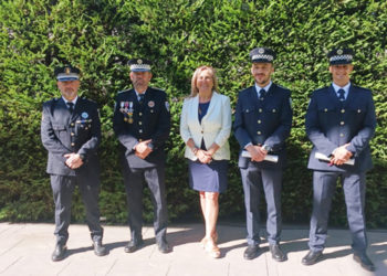 El Ayuntamiento de Tomelloso felicita a los dos nuevos agentes de la Policía Local que se han graduado