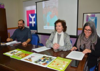 El Centro de la Mujer de Tomelloso presenta el libro «Tú también cuentas» de la Fundación Vicente Ferrer con el Club de Lectura