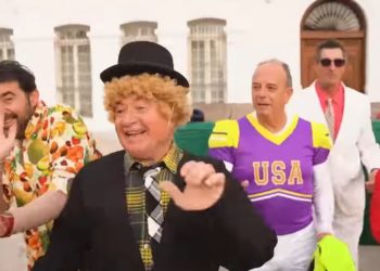 La Peña «Los Canuthi» presenta su particular anuncio de Lotería de Navidad al ritmo de Mary Poppins