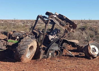 Fallece un hombre tras impactar un coche contra el tractor que conducía en una localidad de Cuenca