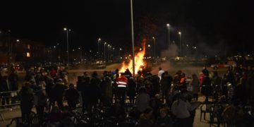 El recorrido en imágenes por las impresionantes hogueras que se prendieron durante la exitosa celebración de San Antón en Tomelloso