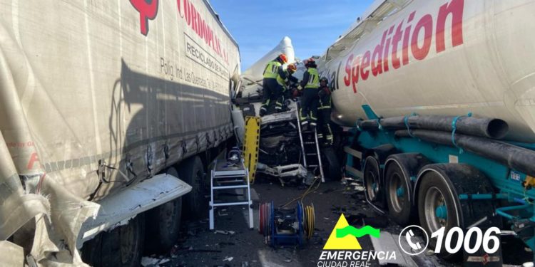 Se elevan a cinco los muertos por los accidentes múltiples ocurridos en la autovía A-4 a su paso por Santa Cruz de Mudela