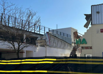 Comienza la demolición del Mercadona de la Avenida Juan Carlos I de Tomelloso
