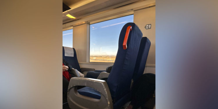Un pasajero nos cuenta la avería de un tren en Villarrobledo que deja a 201 pasajeros tirados y sin calefacción