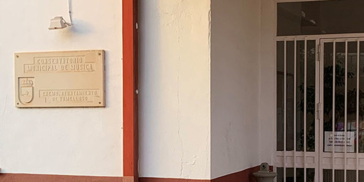 El Ayuntamiento de Tomelloso adquiere nuevos instrumentos musicales para el Conservatorio de Música de la localidad