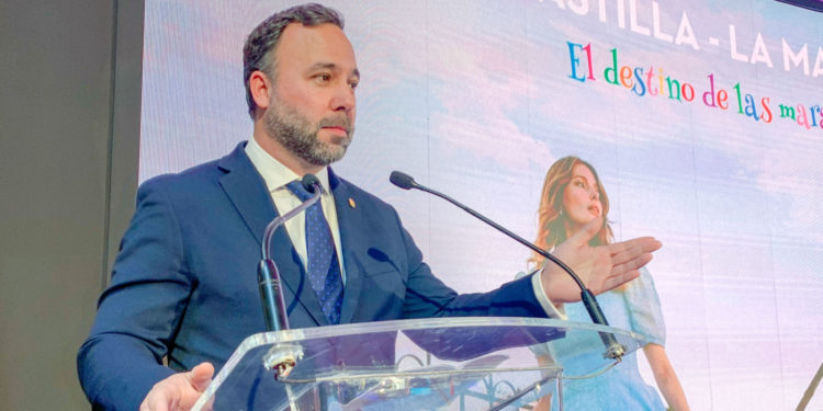 Javier Navarro defiende en FITUR el potencial turístico de Tomelloso y anuncia la rehabilitación del Casino de San Fernando