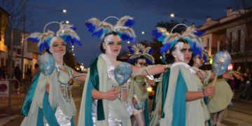 «Reino del hielo» de «Burleta» y «Met Gala» de «Déjame que te cuente» ganan el Desfile Nacional de Carrozas y Comparsas del Carnaval de Tomelloso