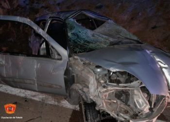 Tres heridos, una de ellos menor de 16 años, tras salirse de la vía el vehículo en el que circulaban en la localidad toledana de Menasalbas