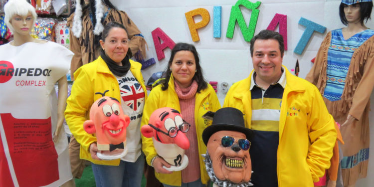 Esteban Aguado [«La Piñata Fiestas»]: “Queremos conseguir que se disfrace todo el mundo para que el Carnaval de Tomelloso sea un éxito”