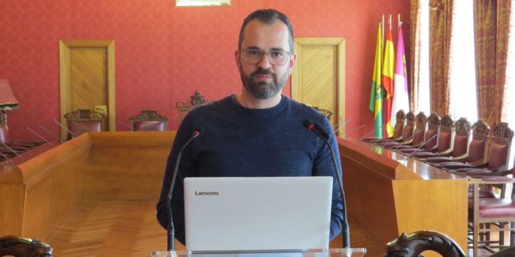 Félix Godoy, Javier Carrión y la Agrupación de Voluntarios de Protección Civil de Tomelloso, entre los candidatos del grupo municipal socialista a Viñadores 2024