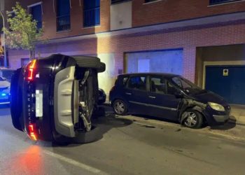 Denuncian al conductor ebrio que volcó su vehículo este fin de semana en Ciudad Real