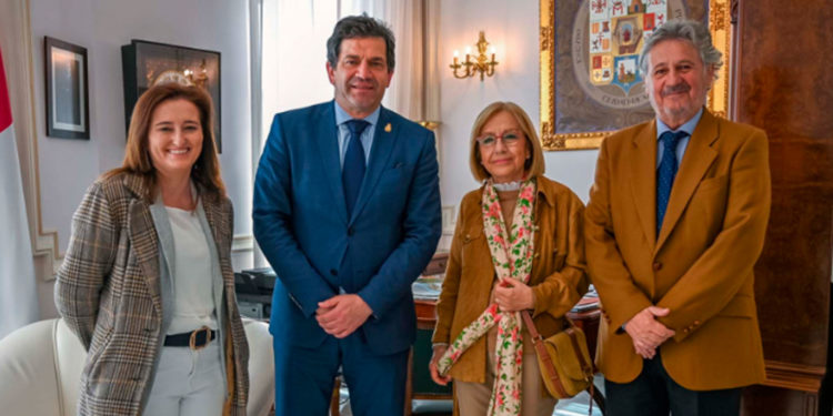 La Diputación de Ciudad Real recibe el apoyo del Instituto de Estudios Manchegos en temas como la cultura e investigación en la provincia