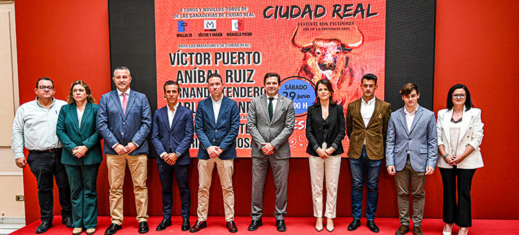 Valverde ensalza el valor identitario de la Fiesta Nacional en la presentación del festival taurino del “Día de la Provincia” que tendrá lugar el 29 de junio