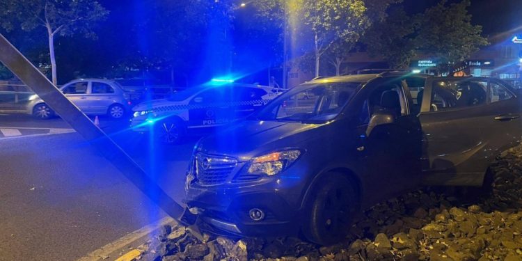 Detenido un hombre al acabar con el vehículo robado que conducía dentro de la rotonda del Quijote Azteca de Ciudad Real