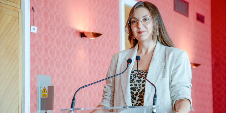 Rocío Valentín: “Con cabeza, corazón y constancia y trabajando con dedicación y esfuerzo, continuamos avanzando al servicio de los ciudadanos”