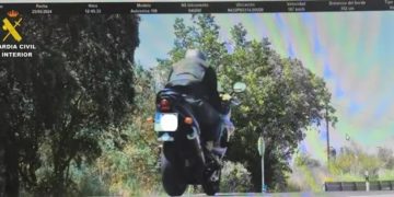 Investigado un motorista por conducir por la N-430 a 187 km/h en un tramo limitado a 90