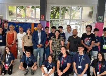 El I.E.S García Pavón realiza una simulación de las Elecciones Europeas con la visita de los representantes políticos de Tomelloso