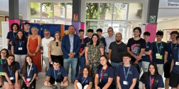 El I.E.S García Pavón realiza una simulación de las Elecciones Europeas con la visita de los representantes políticos de Tomelloso