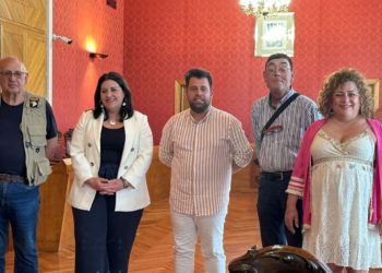 Tomillo´s Teatro volverá a representar su obra «Un invitado a pedazos» el próximo sábado, 15 de junio tras el éxito cosechado en 2020
