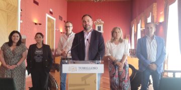 Javier Navarro realiza un balance de su primer año como alcalde, que se ha centrado «en mejorar la vida de los tomelloseros»