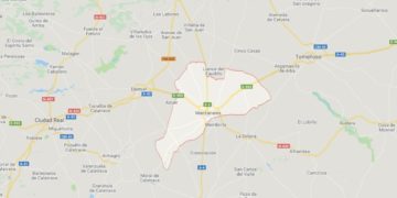Nueve heridos, dos de ellos graves, tras la salida de vía de una furgoneta en la A-43 en Manzanares